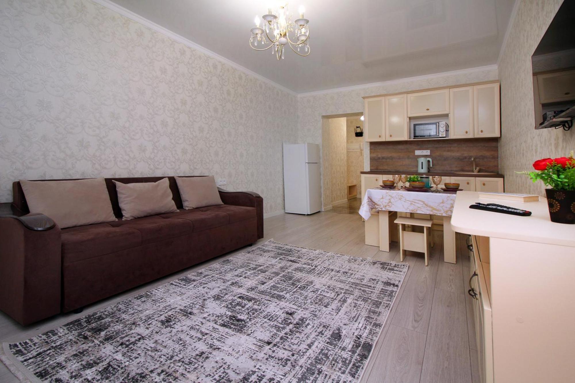 Your Home Away From Home 213 Ałma Ata Zewnętrze zdjęcie